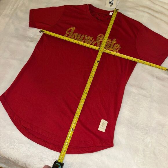 Pressbox Iowa State Women’s Red Gold Sequin Short Sleeve Shirt Size Small NWT - Picture 4 of 8
